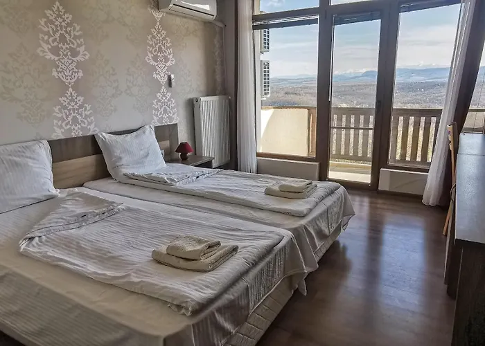 туристически комплекс магура 호텔 2*